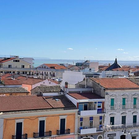 Il Rifugio Nel Cielo Apartment Termoli Bagian luar foto