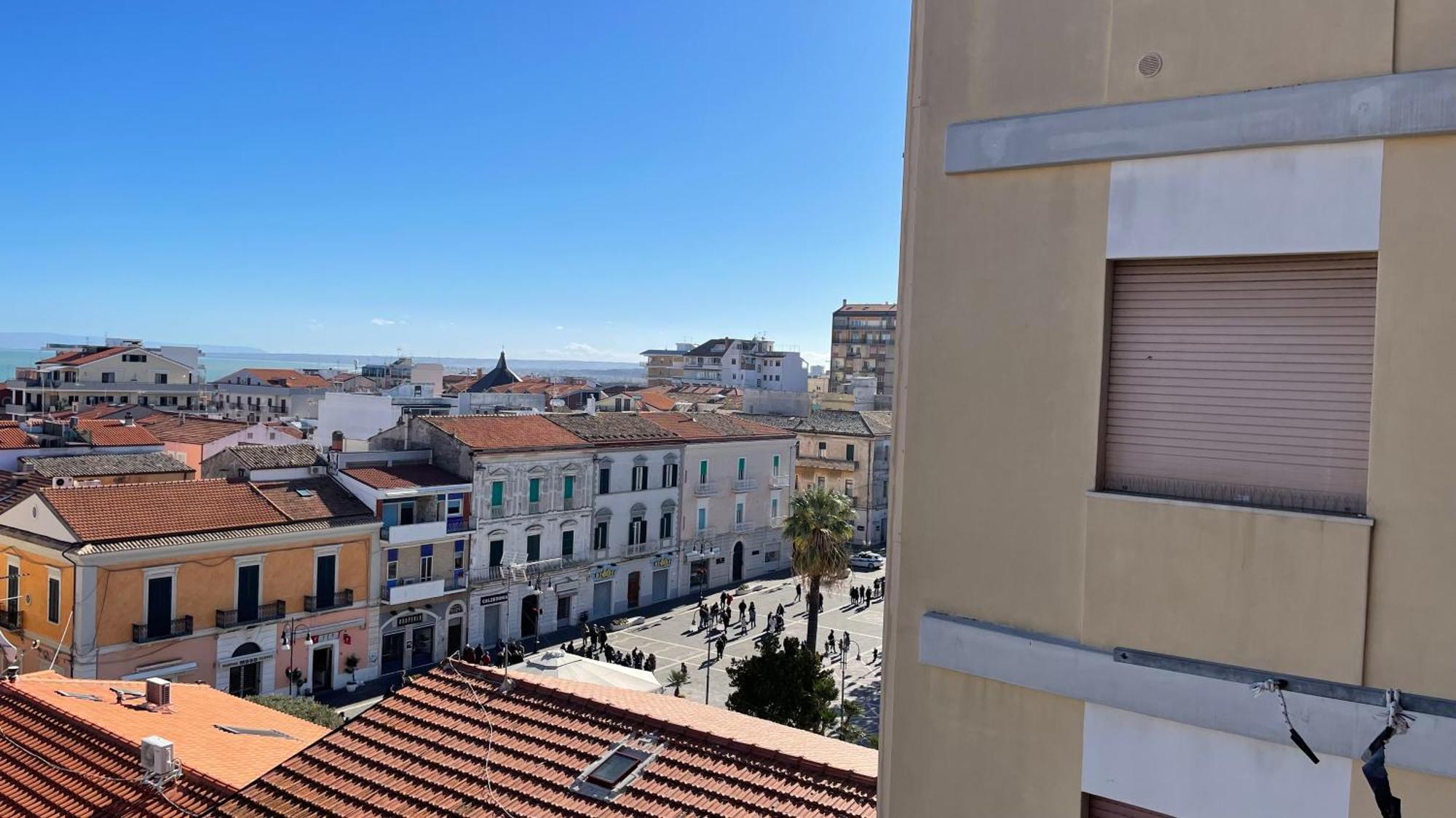 Il Rifugio Nel Cielo Apartment Termoli Bagian luar foto