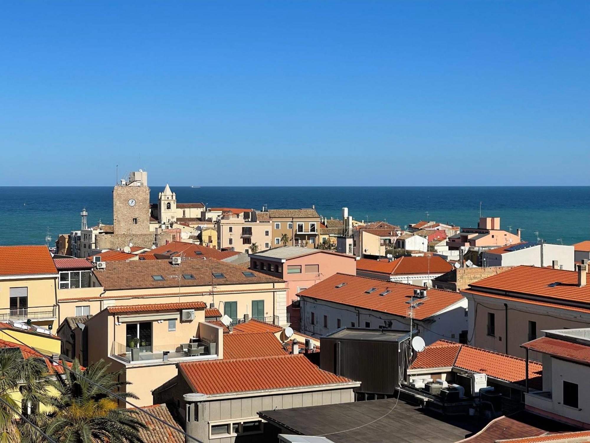 Il Rifugio Nel Cielo Apartment Termoli Bagian luar foto