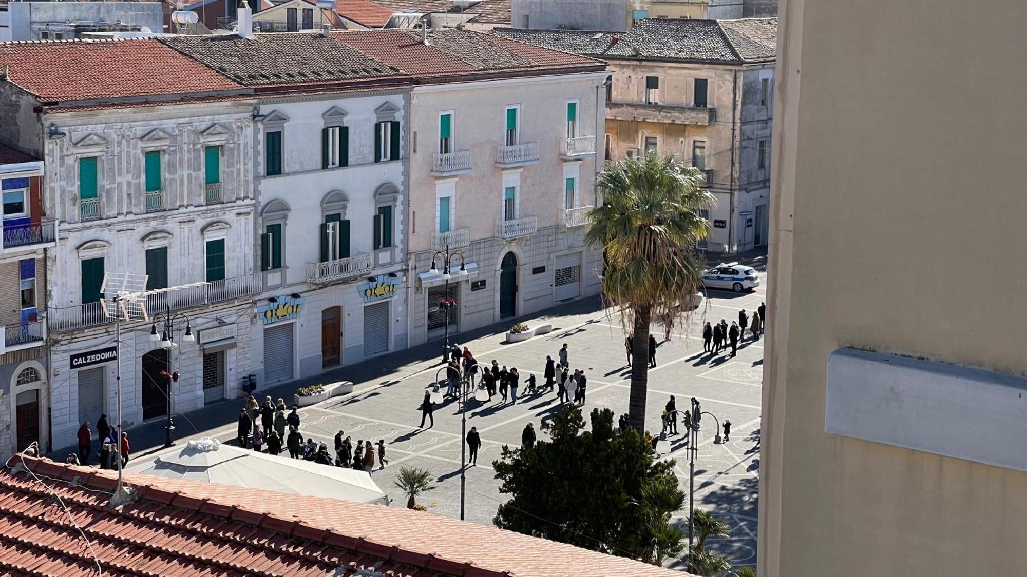 Il Rifugio Nel Cielo Apartment Termoli Bagian luar foto